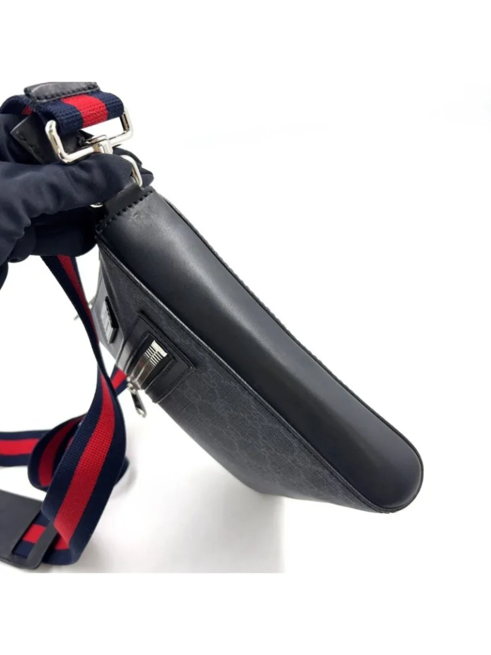 Gucci GG Supreme Small Messenger Bag Leather Navy Black Red Silver
